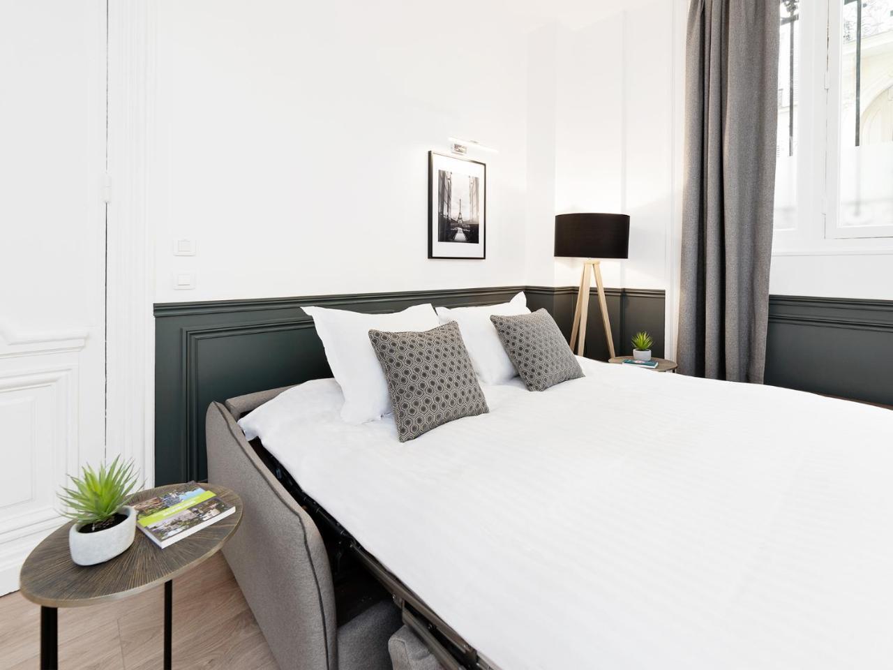 Livinparis - Luxury 3 Bedrooms Republique I Exterior photo
